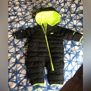 Nike Snowsuit 6-9 months Black and Neon Yellow/Green